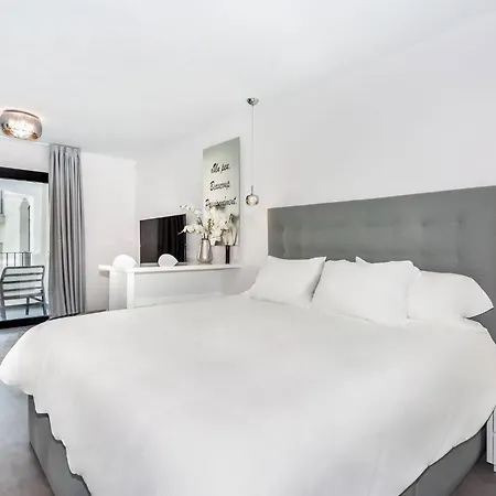 Apartamento By Riva - Outstanding, Contemporary In Puerto Banus Gardens