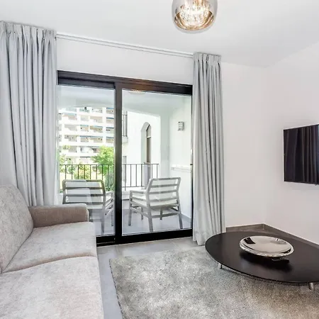 Апартаменты By Riva - Outstanding, Contemporary In Puerto Banus Gardens Марбелья