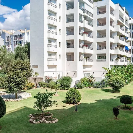 By Riva - Outstanding, Contemporary In Puerto Banus Gardens Apartament