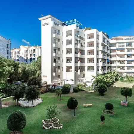 By Riva - Outstanding, Contemporary In Puerto Banus Gardens Apartment Marbella