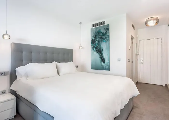 Apartment By Riva - Outstanding, Contemporary In Puerto Banus Gardens